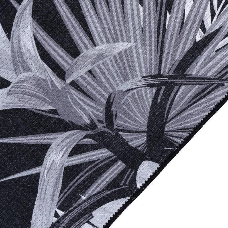 Zahara Palm Black Rug
