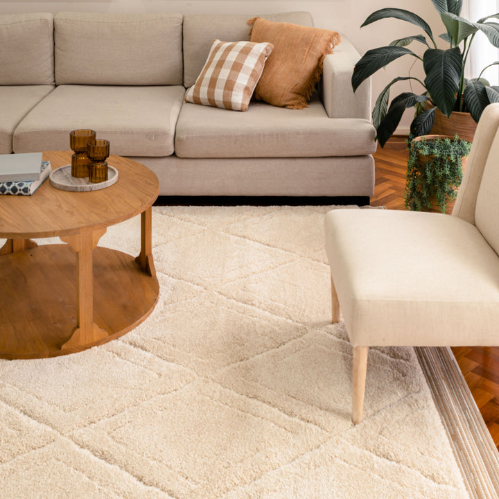 Farah Modern Cream Cream Rug