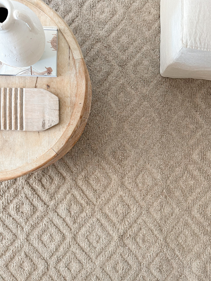 Petrus Plush Diamond Ash Rug