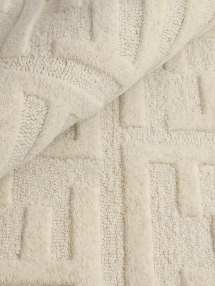 Metro Monogram Cream