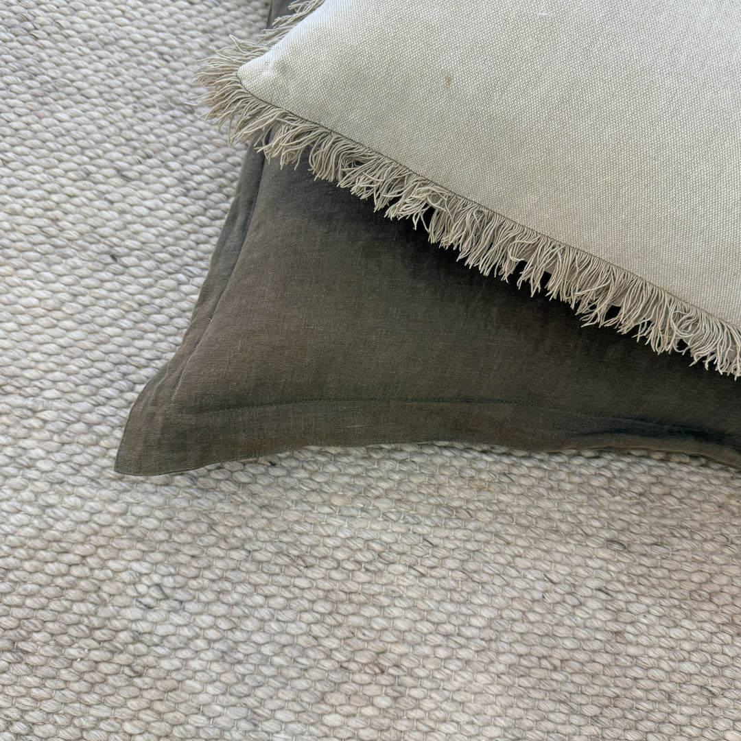Arabella Oyster Modern Wool Blend Rug
