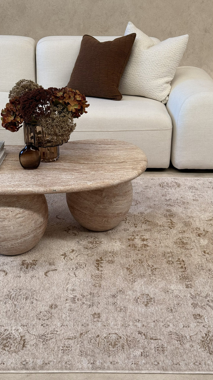 Gwen  Warm Biscotti Vintage Beige Rug