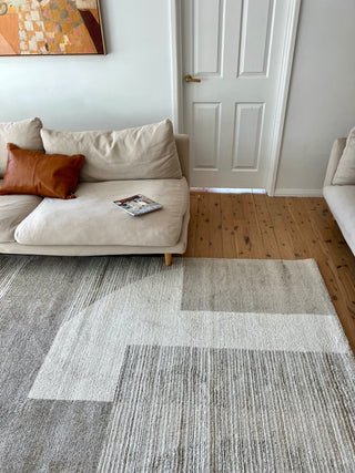 Matilda Geometric Grey Rug