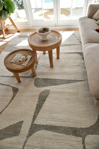 Matilda Abstract Grey Rug
