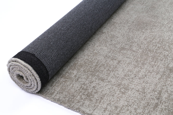 Essentials Vintage Silver Rug