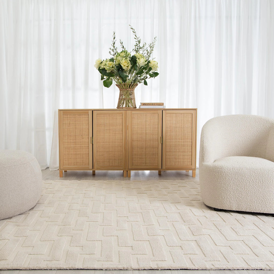 Kendra Pyra Ivory Rug