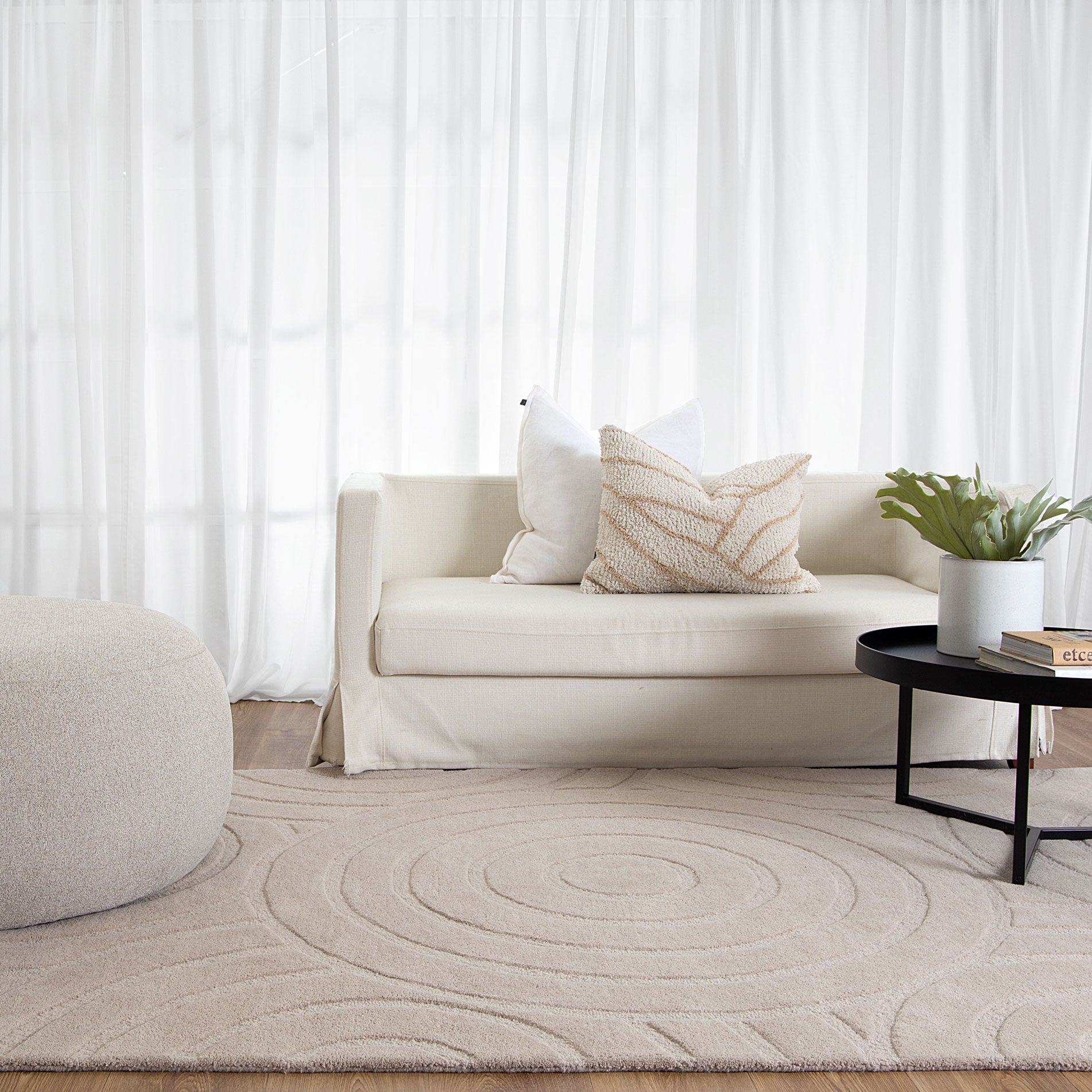 Ellipse Beige Wool Rug – Wild Yarn