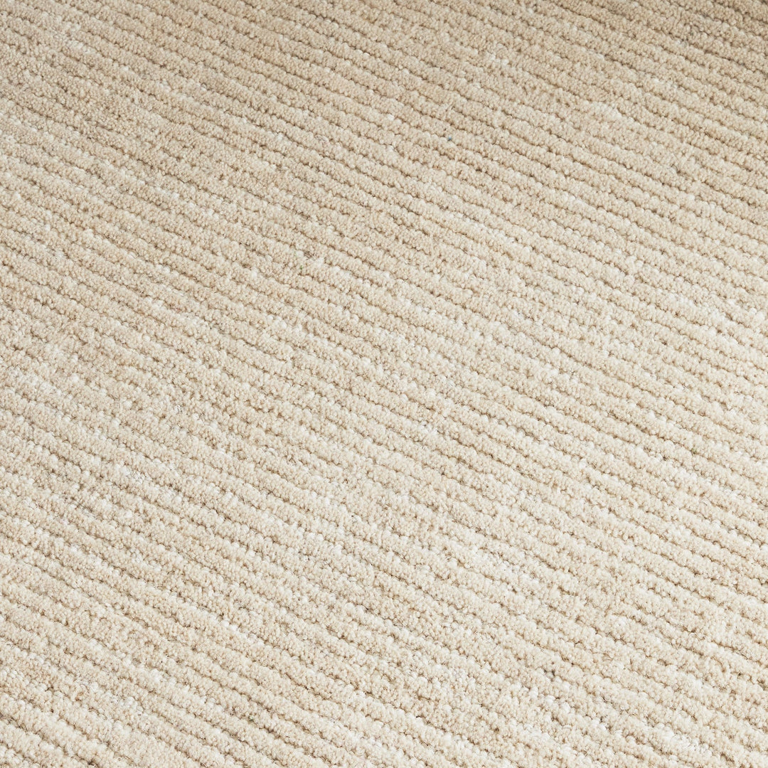 Mist Ivory Wool Rug: Sophisticated and Comfortable - – Wild Yarn
