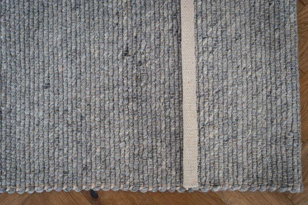 Sola Grey