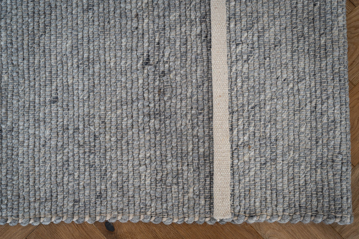 Sola Grey