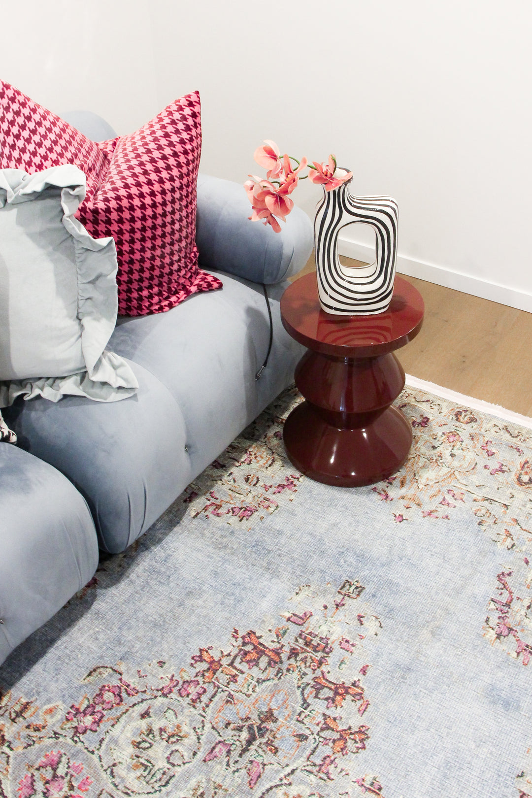 Zarrin Diamond Aqua Machine Washable Rug