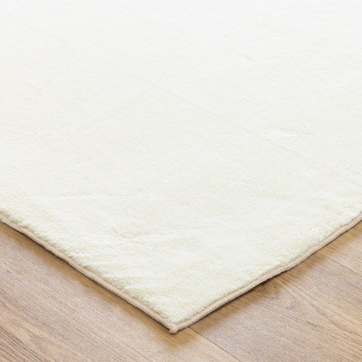 Morris Plush Cream Machine Washable Rug