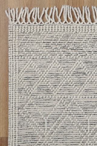 Perla Ava White Black Wool Rug