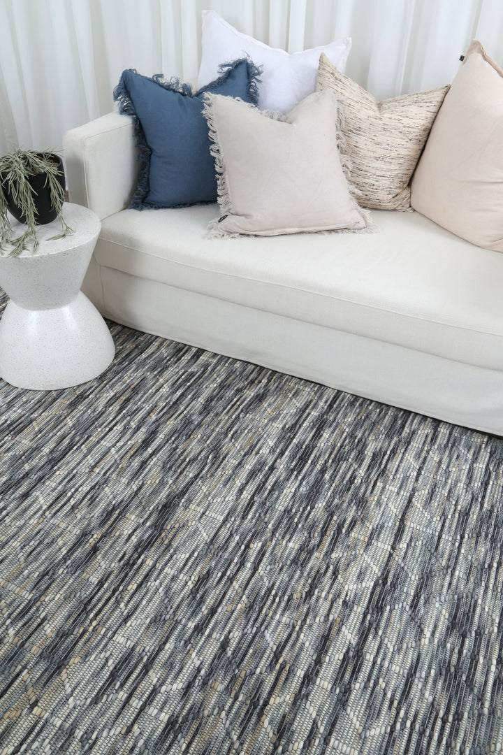 Avoca Lattice Stone Wool Rug