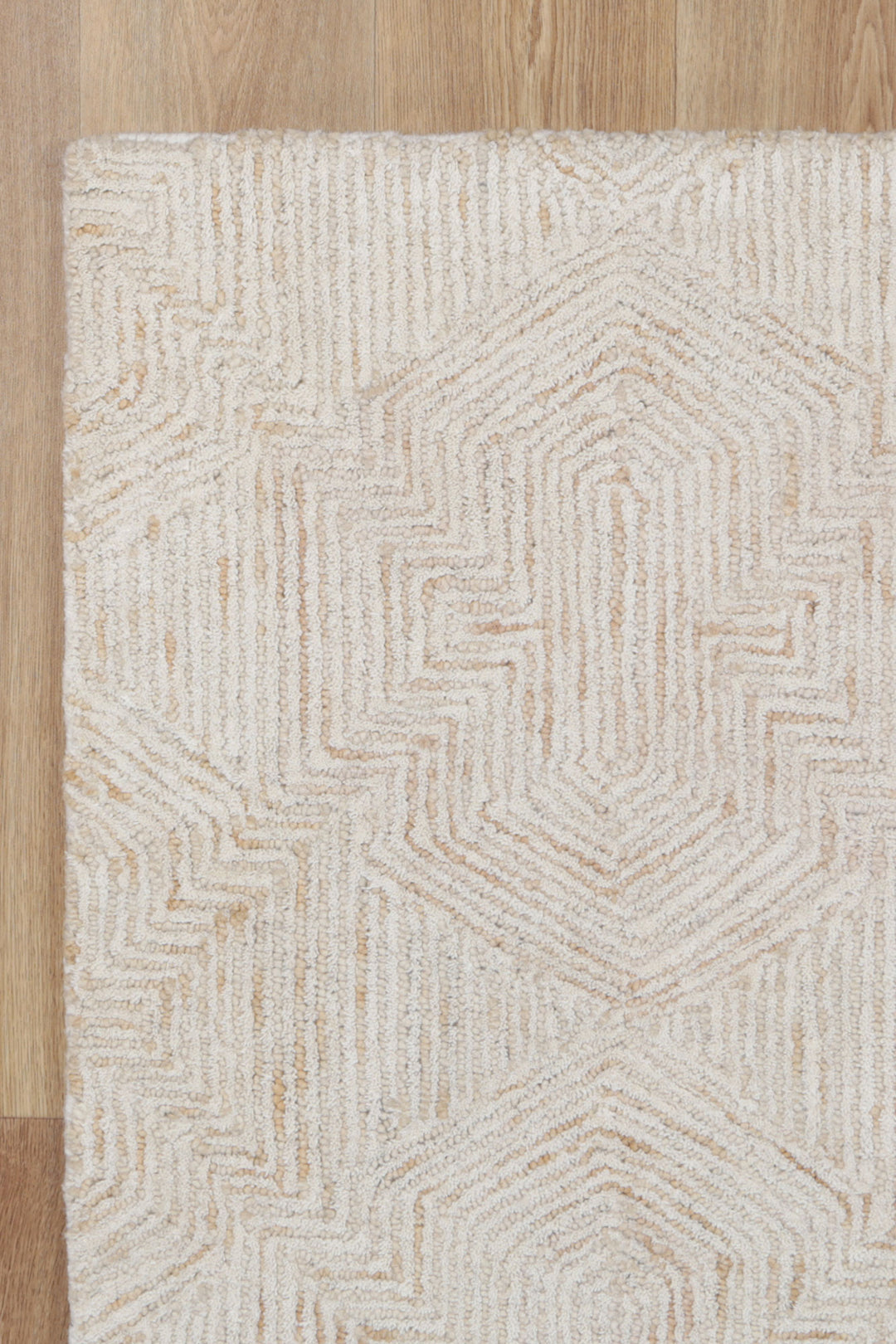 Aquila 06C Beige Rug Wool Rug