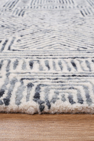 Labyrinth 09A  Charcoal Wool Rug