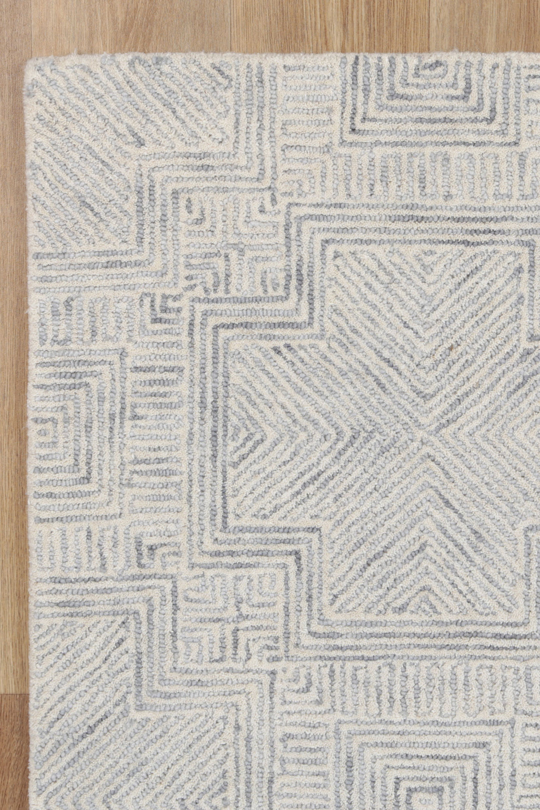 Labyrinth  09B Grey Wool Rug