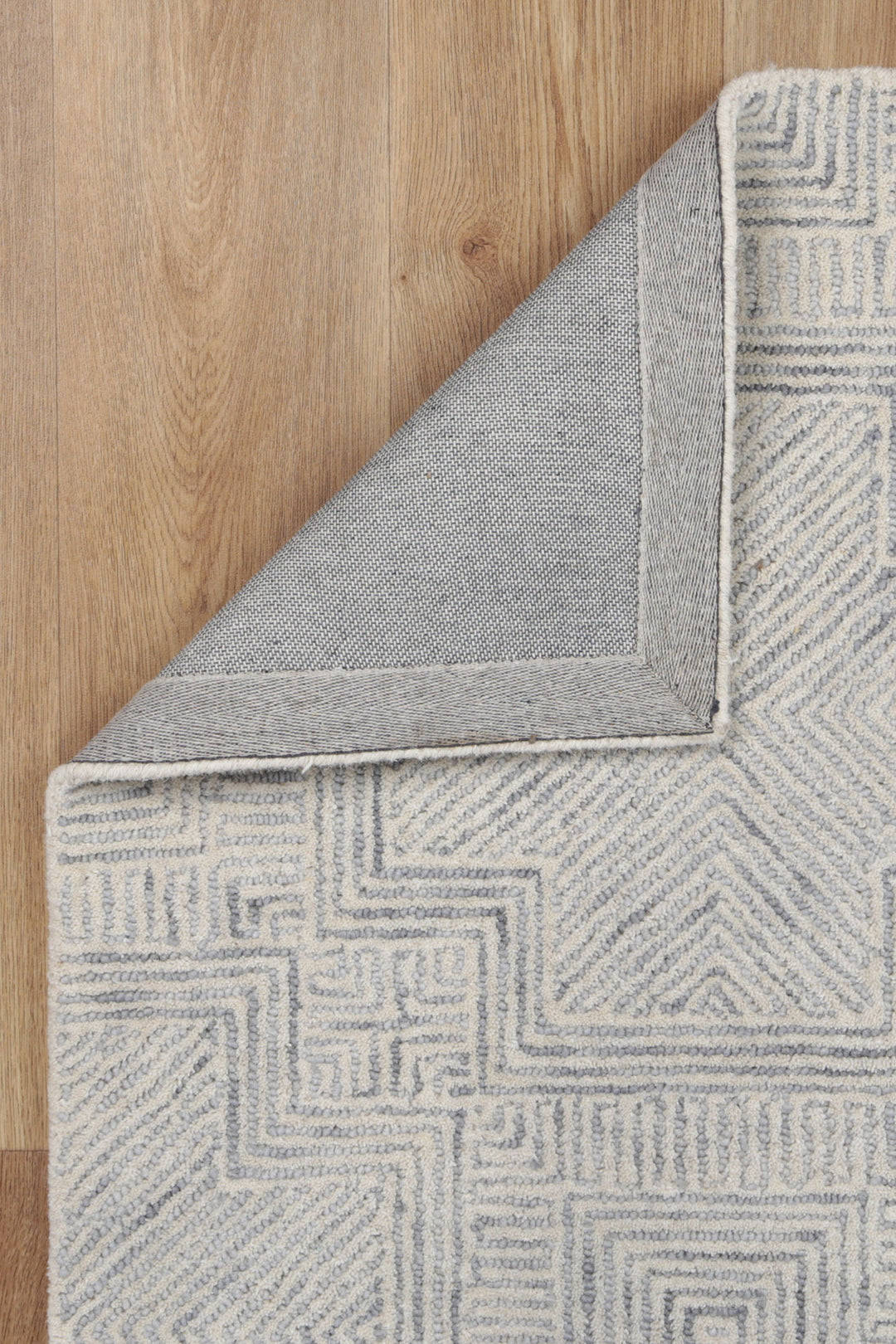 Labyrinth  09B Grey Wool Rug