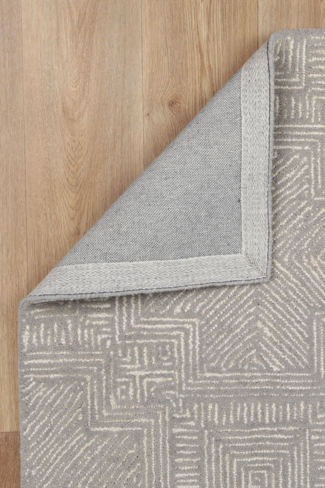 Labyrinth 09C Grey Wool Rug