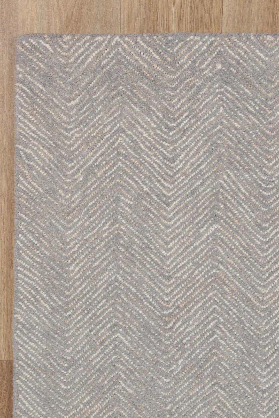 Chevron 11B Ash Rug Wool Rug