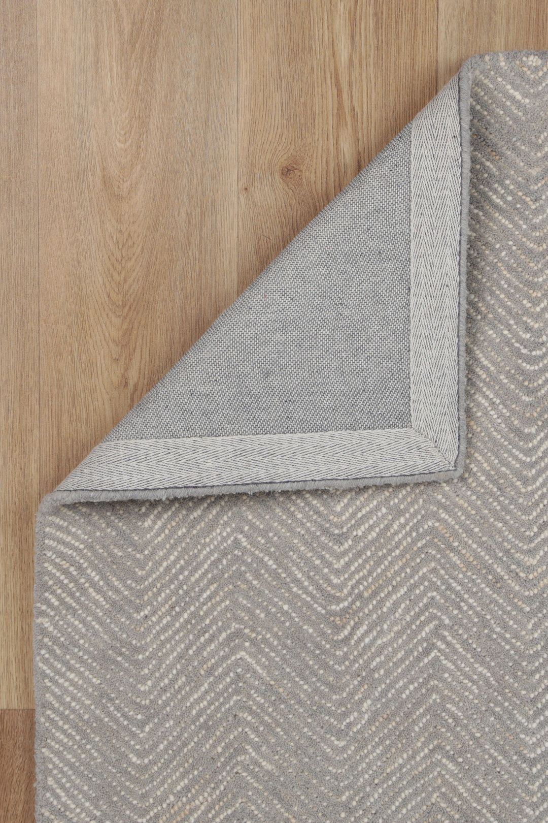 Chevron 11B Ash Rug Wool Rug