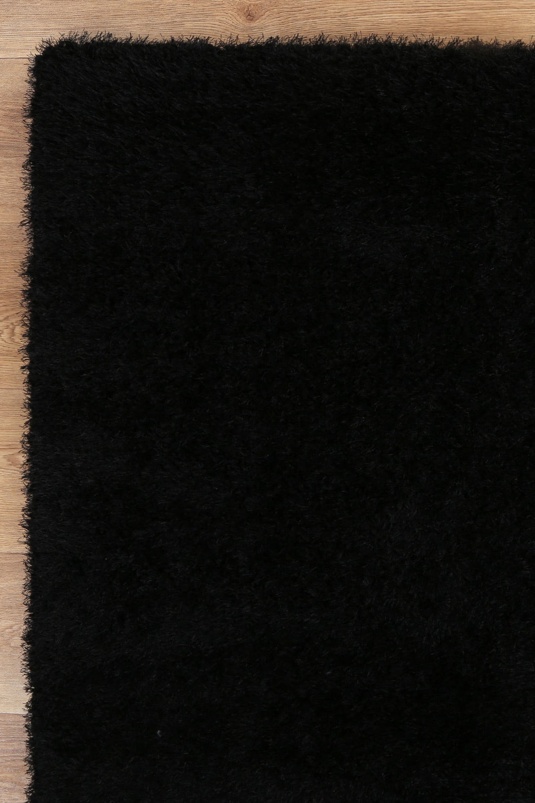 Puffin Black Shaggy Rug