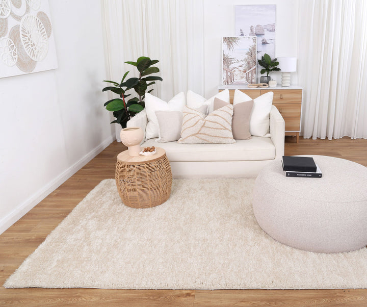 Puffin Beige Shaggy Rug