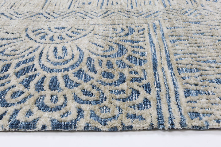 Aaliyah Navy Newburg Rug