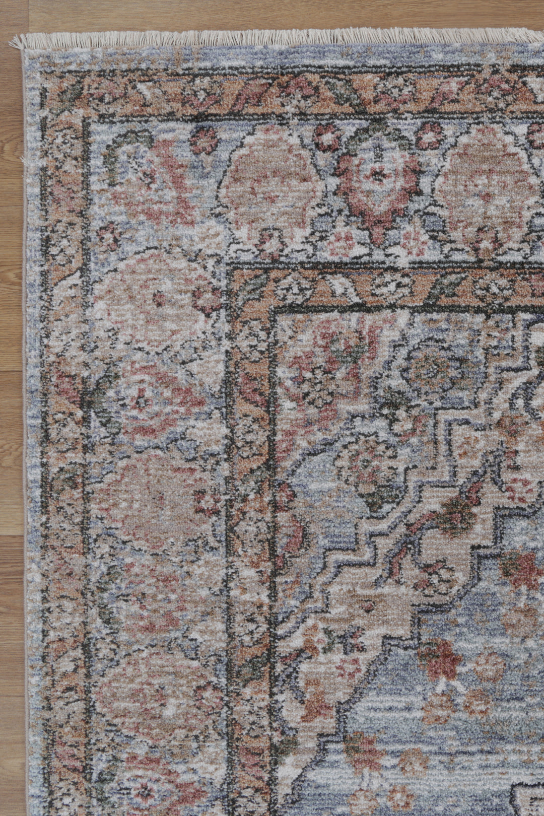 Vintage Chobi Hampden Vintage Inspired Rug
