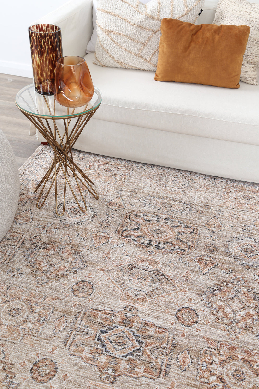 Chobi Vintage  Upton Beige / Rust  Rug