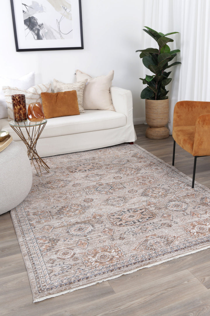Chobi Vintage  Upton Beige / Rust  Rug