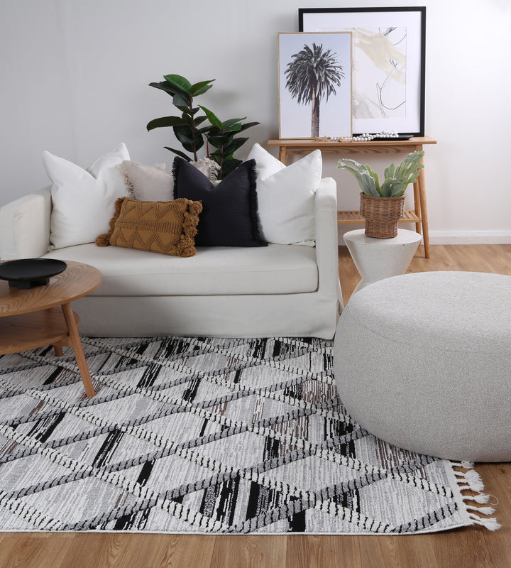 Origin Issac White Rug