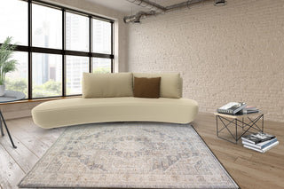 CRUCIAL Traditional Fume Rug