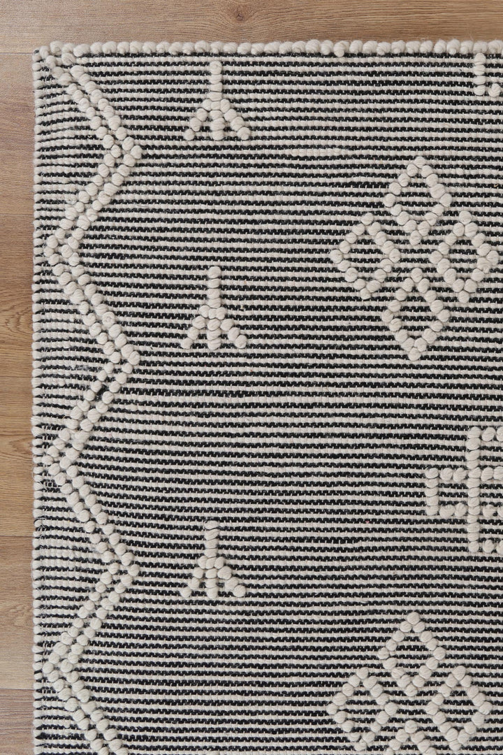 Petrus Boho Chic Cream Rug