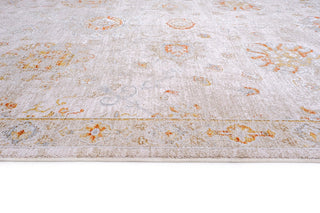 CRUCIAL Traditional Cream Rug