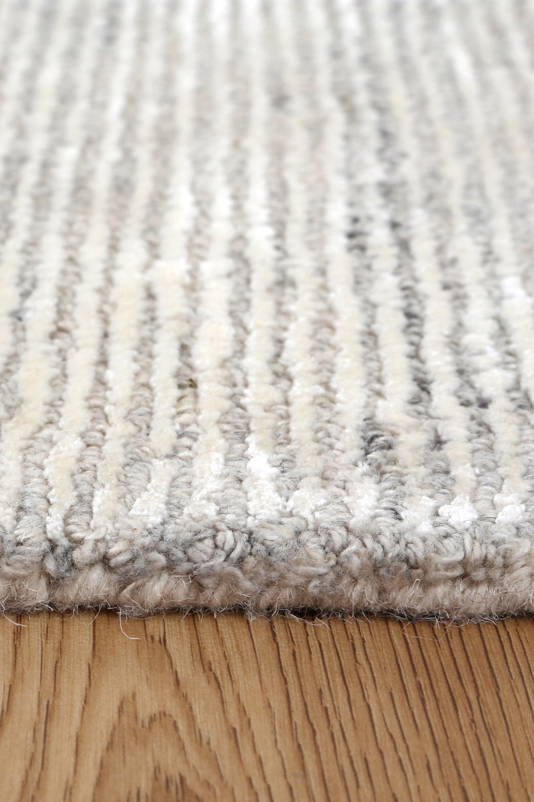 Manhattan Fog Blended Viscose Rug
