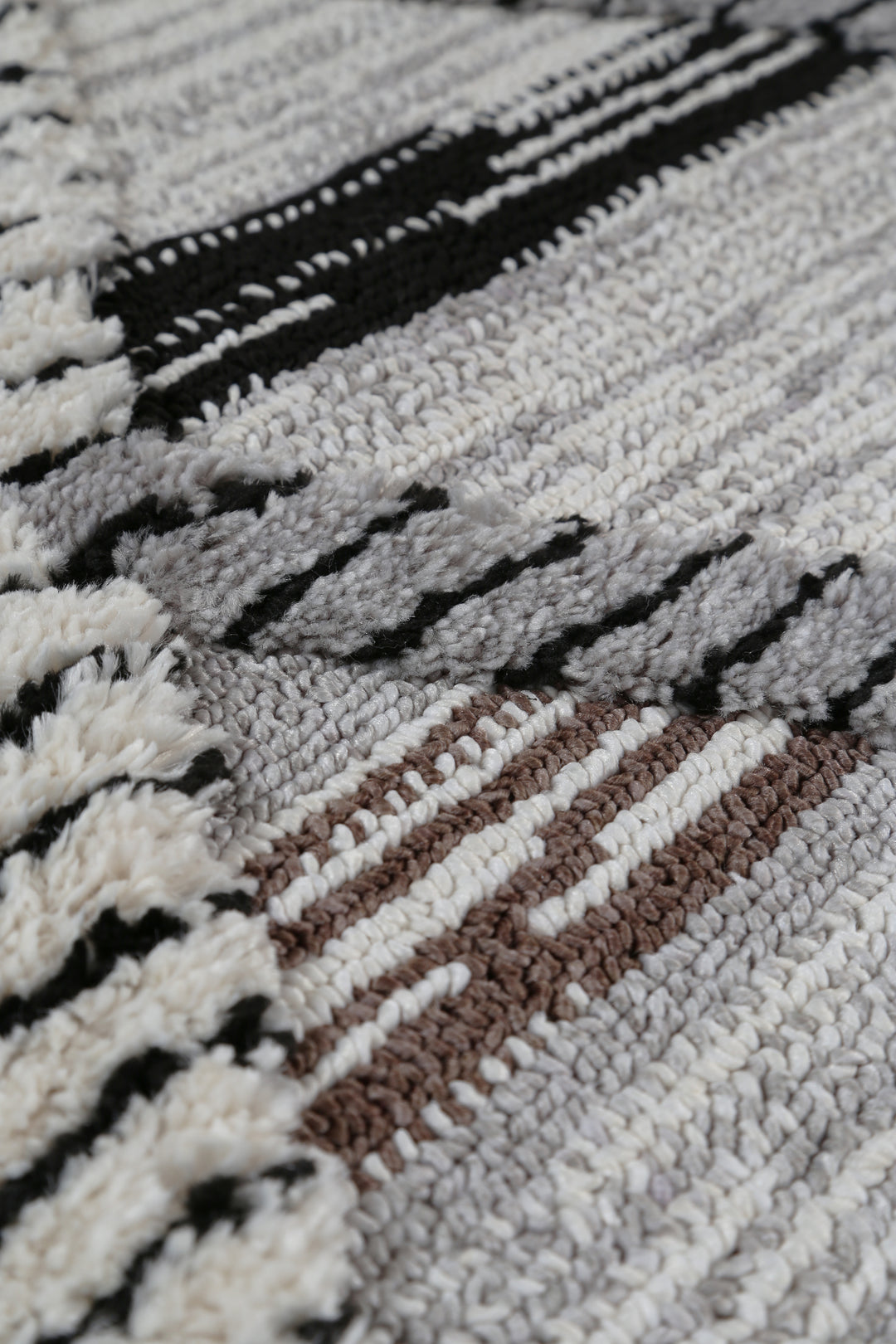 Origin Issac White Rug