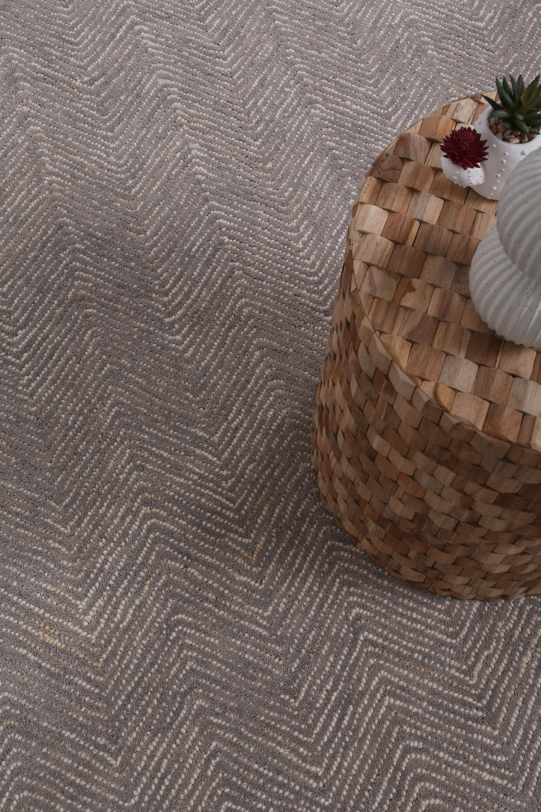 Chevron 11B Ash Rug Wool Rug