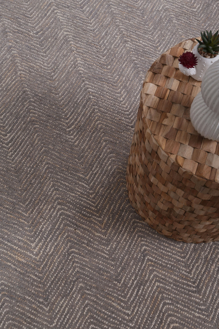 Chevron 11B Ash Rug Wool Rug