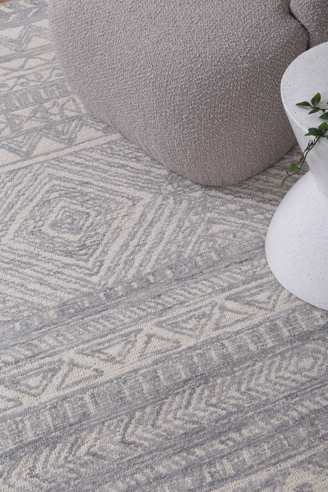 Inca 01B Grey Wool Rug