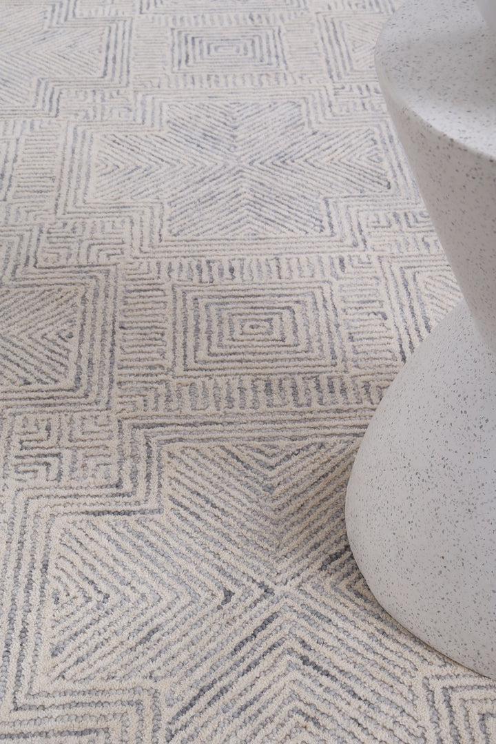 Labyrinth  09B Grey Wool Rug
