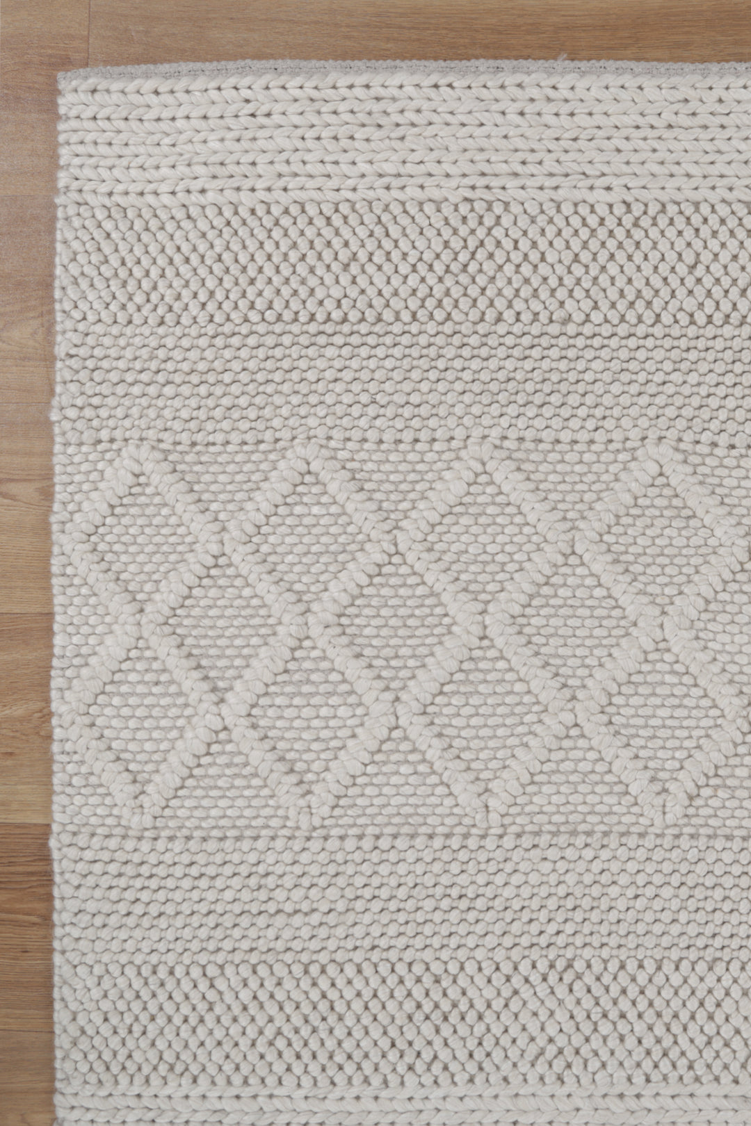 Bella Ivory Wool Rug