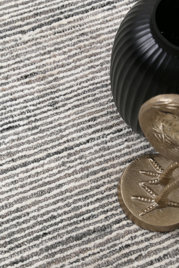 Manhattan Lake View Blended Viscose Rug