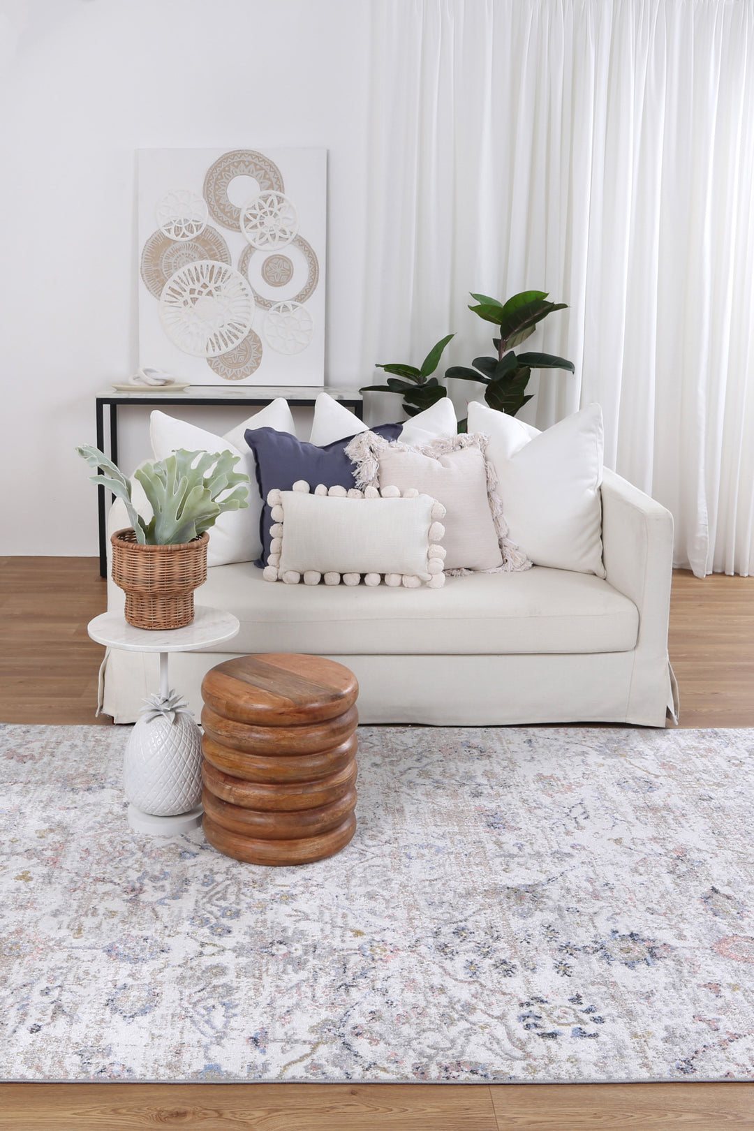 Haven Valencia Multi Traditional Soft Rug