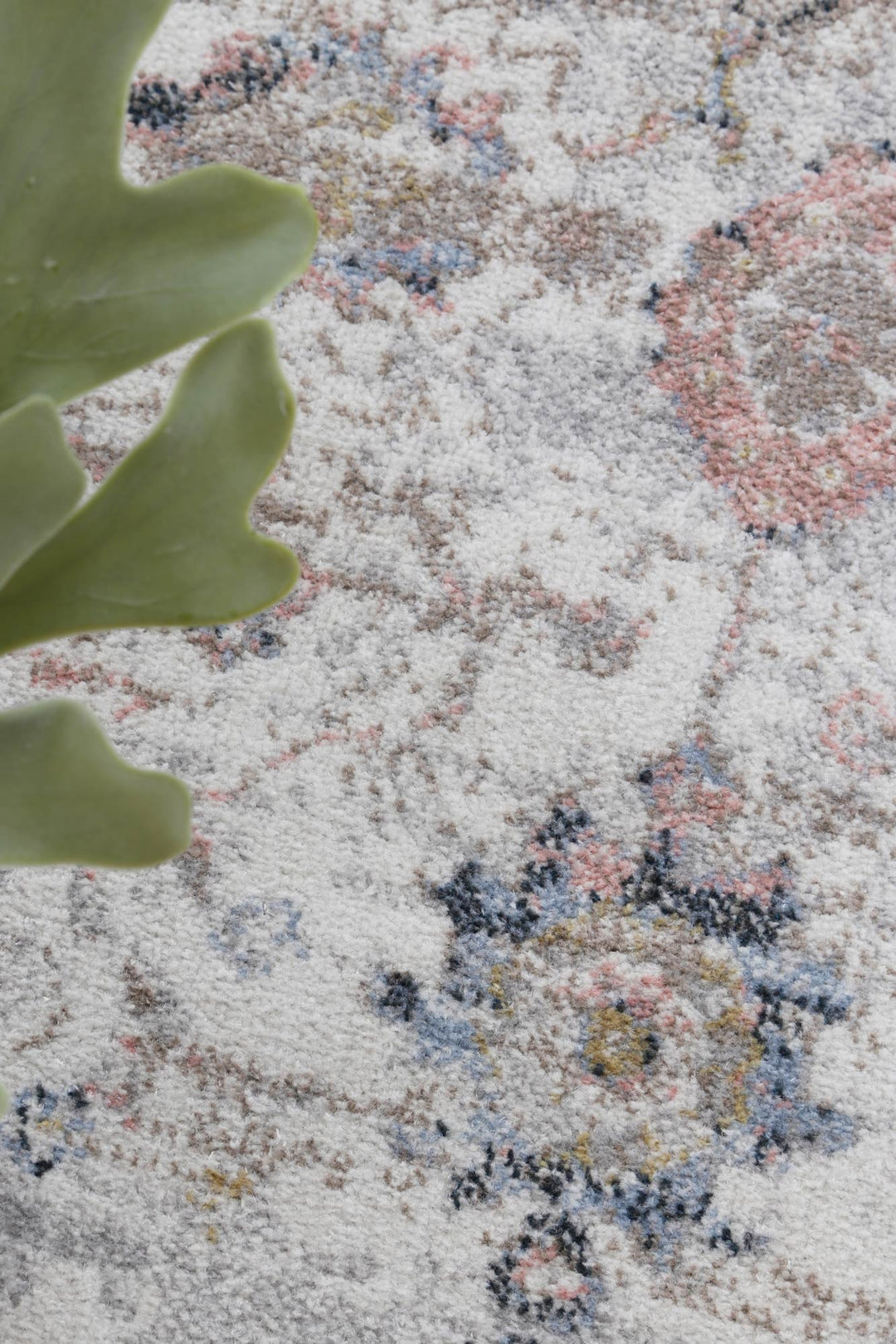 Haven Valencia Multi Traditional Soft Rug