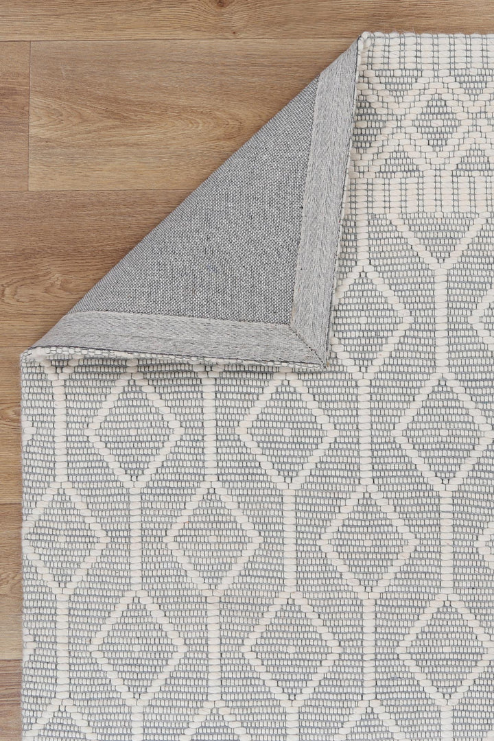 Avoca Lattice Light Grey Wool Rug