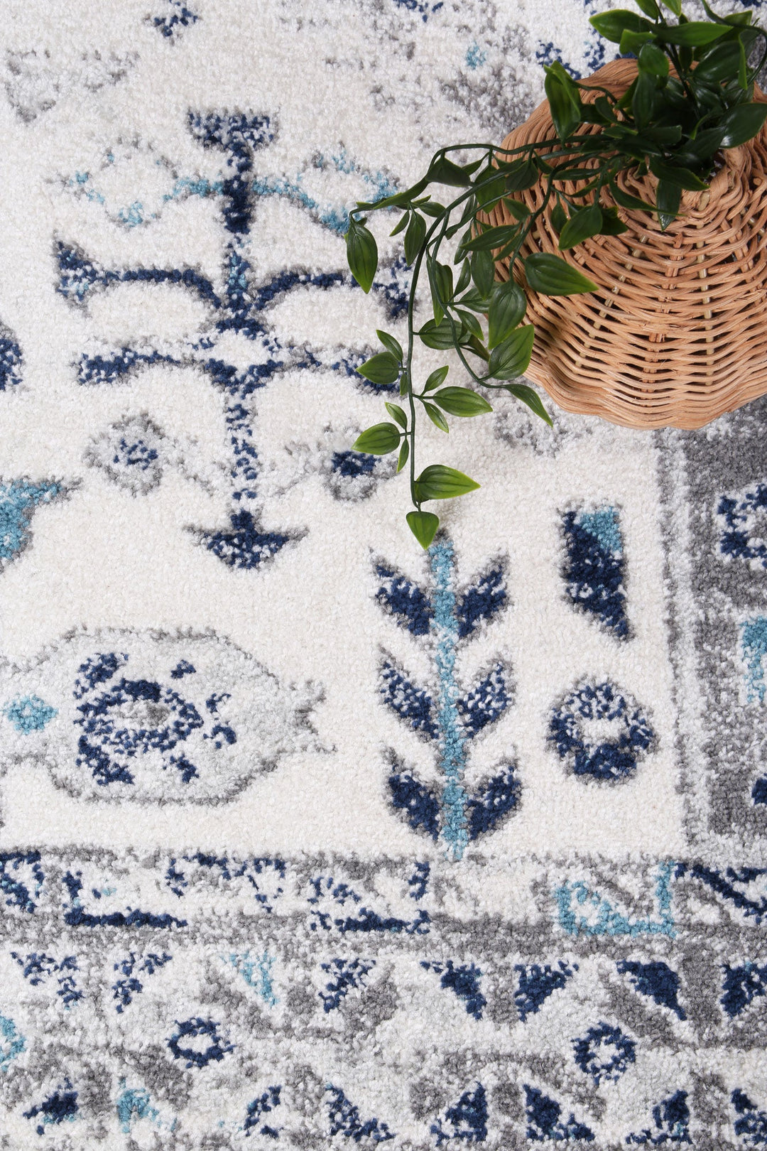 Celts Cream Blue Traditional Rug