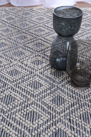 Perla Ada Navy Wool Rug