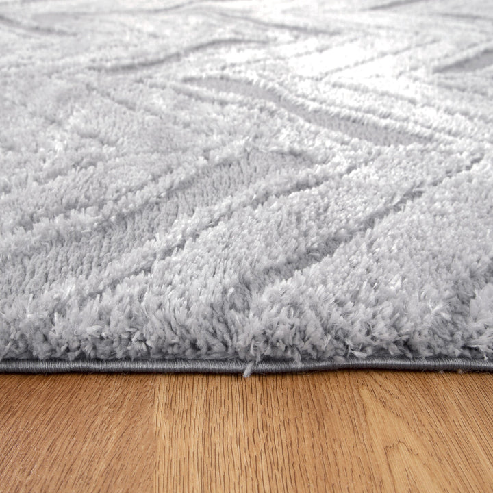 Tahoe Chevron Silver Shag Rug