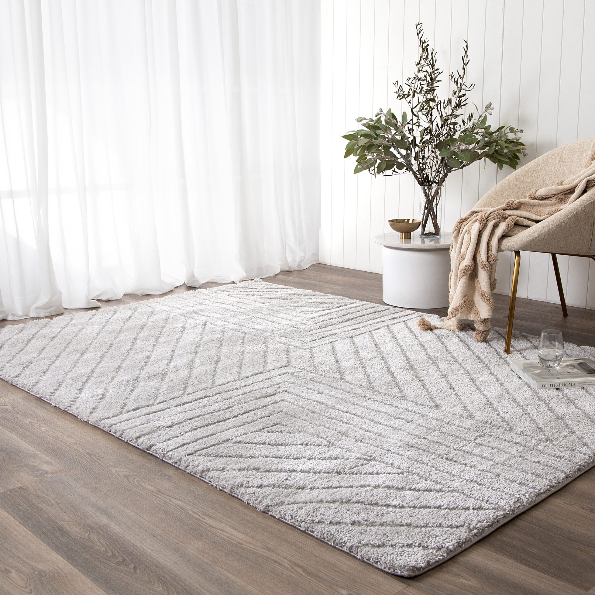 Tahoe Modern Silver Shag Rug – Wild Yarn